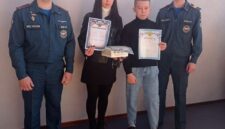 Школьник из Осинников спас троих детей своей учительницы на пожаре