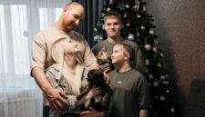 Никогда не отступает